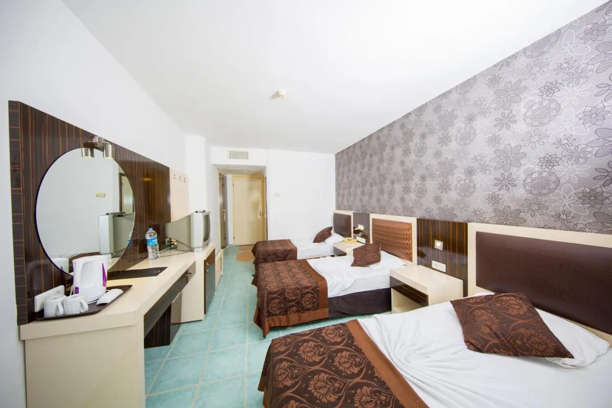 First Class Hotel фото 4