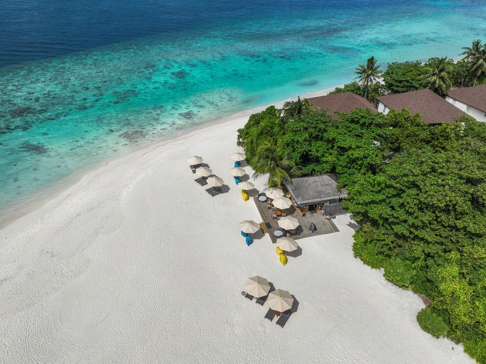 Avani+ Fares Maldives Resort фото 45