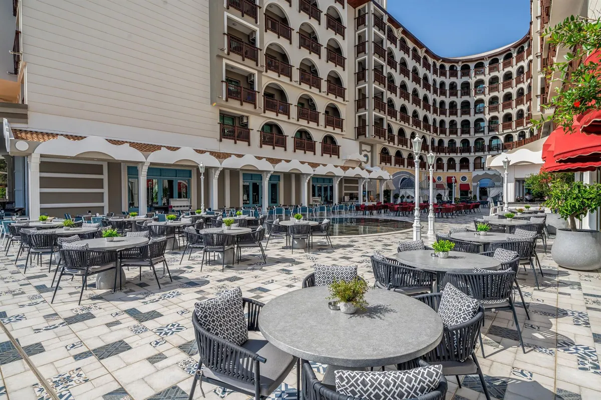 Quattro Beach Spa & Resort фото 13