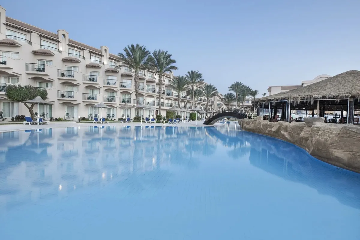 Pyramisa Beach Resort Sahl Hasheesh фото 0