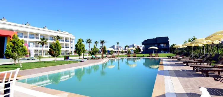 Фото отеля Hotella Hotel & Spa