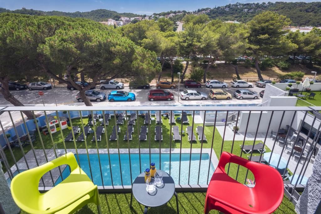 Hotel GHT Sa Riera фото 28
