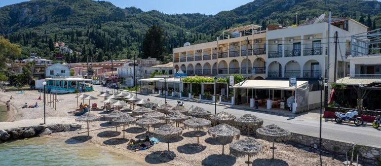 Фото отеля Riviera Seaside Hotel by Estia