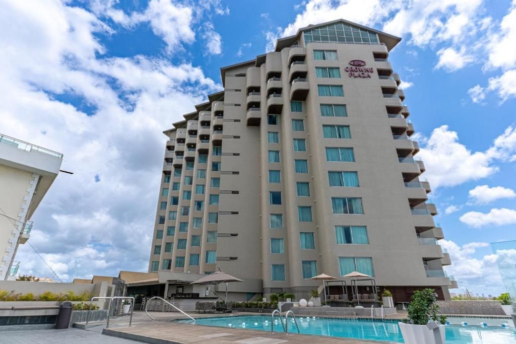 Crowne Plaza фото 30