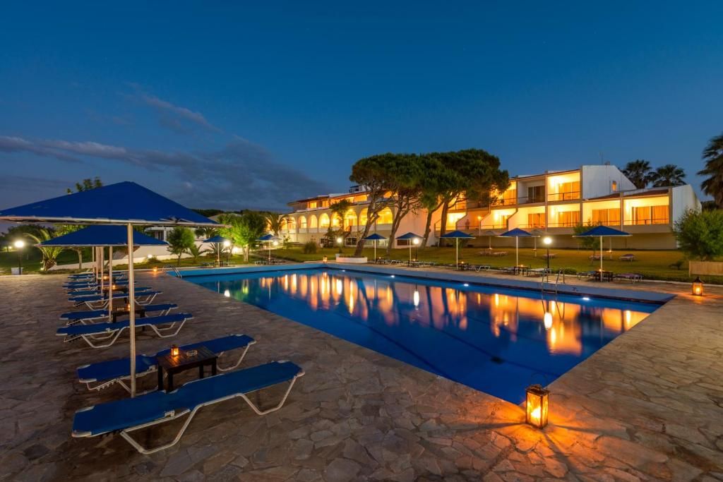 Pavlina Beach Hotel фото 26