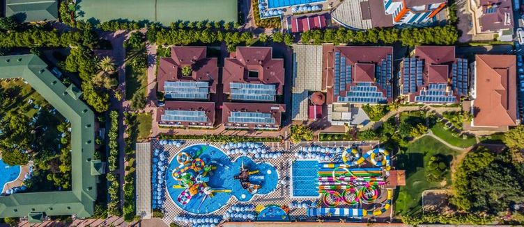 Фото отеля Lonicera World Hotel