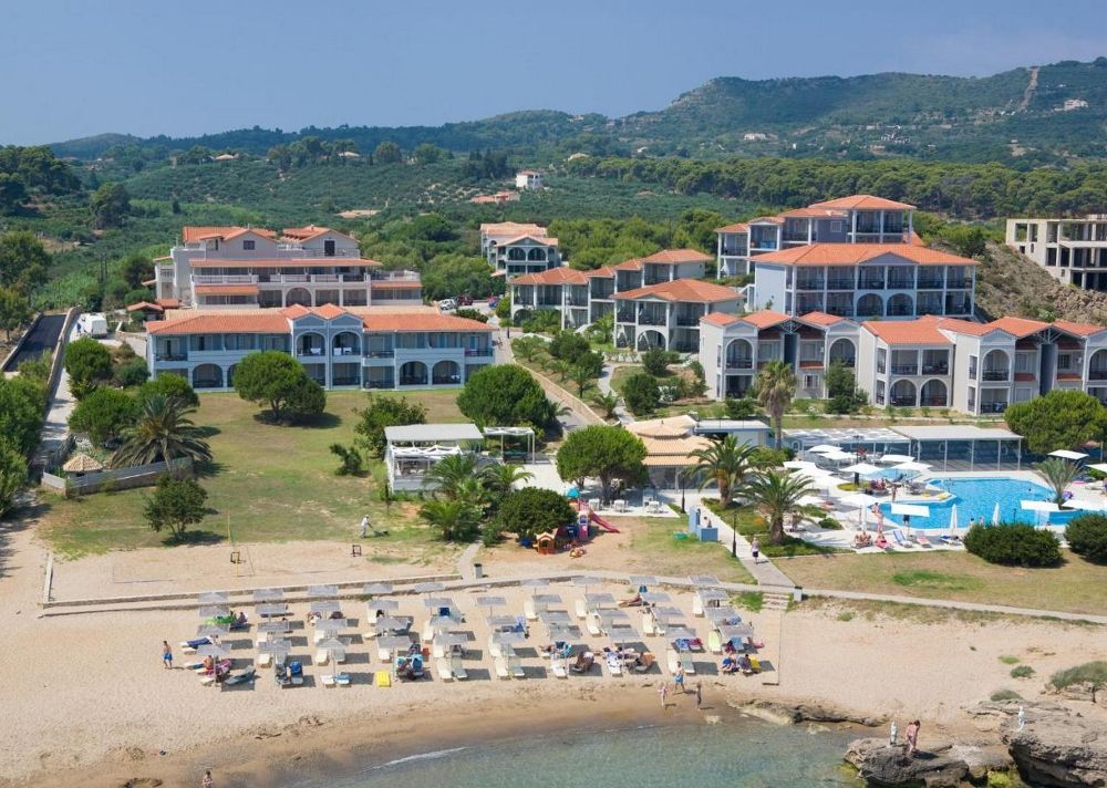 The Bay Hotel & Suites фото 2