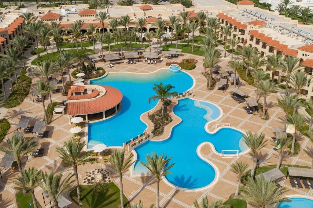 JAZ Almaza Beach Resort фото 46