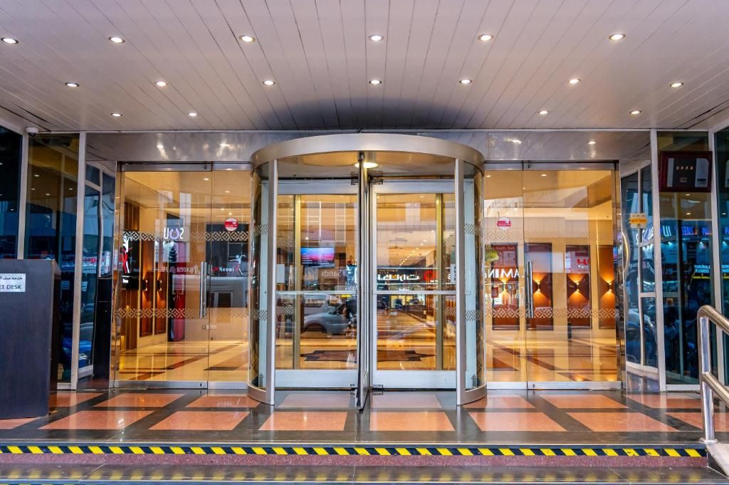 Four Points by Sheraton Bur Dubai фото 33