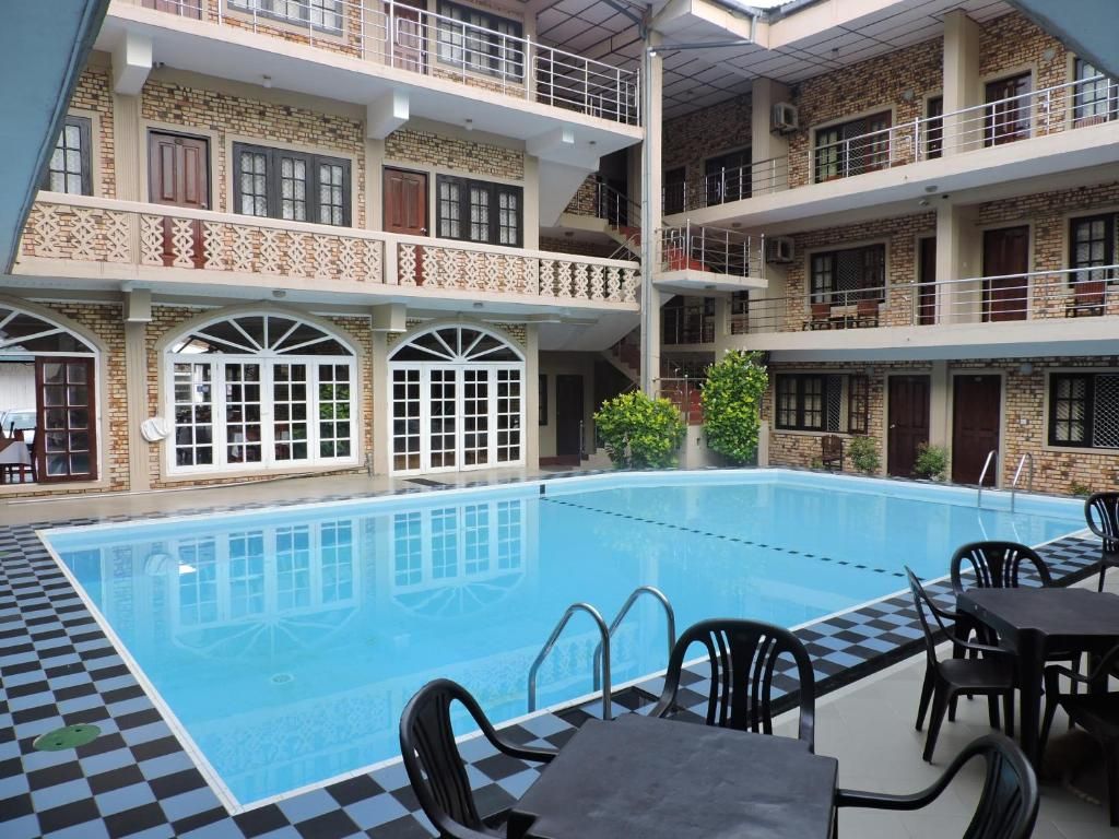 Oasis Beach Resort фото 31