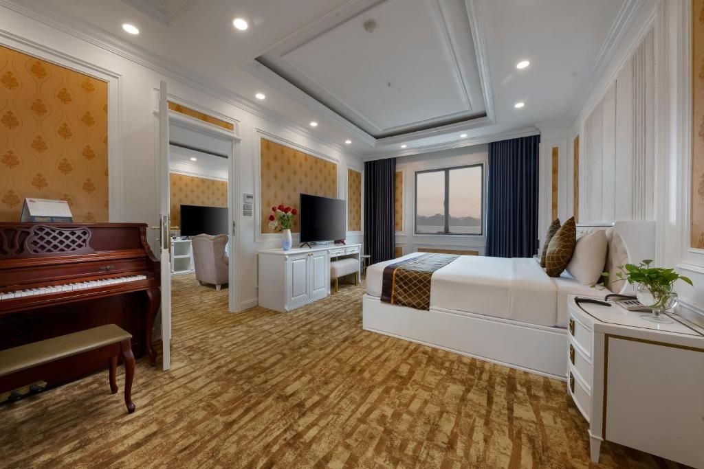 Mithrin Hotel Halong фото 35