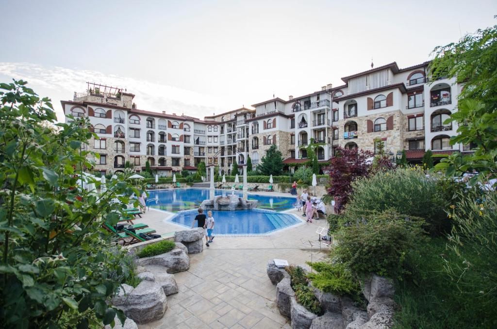 Apartments in Esteban Complex фото 25
