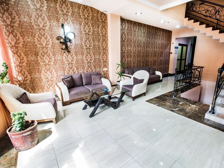 Deluxe Hotel Yerevan фото 11