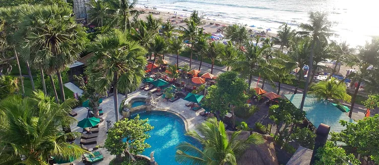 Фото отеля Legian Beach Hotel