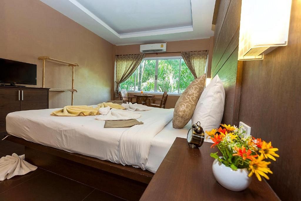 Lanta Klong Nin Beach Resort фото 4