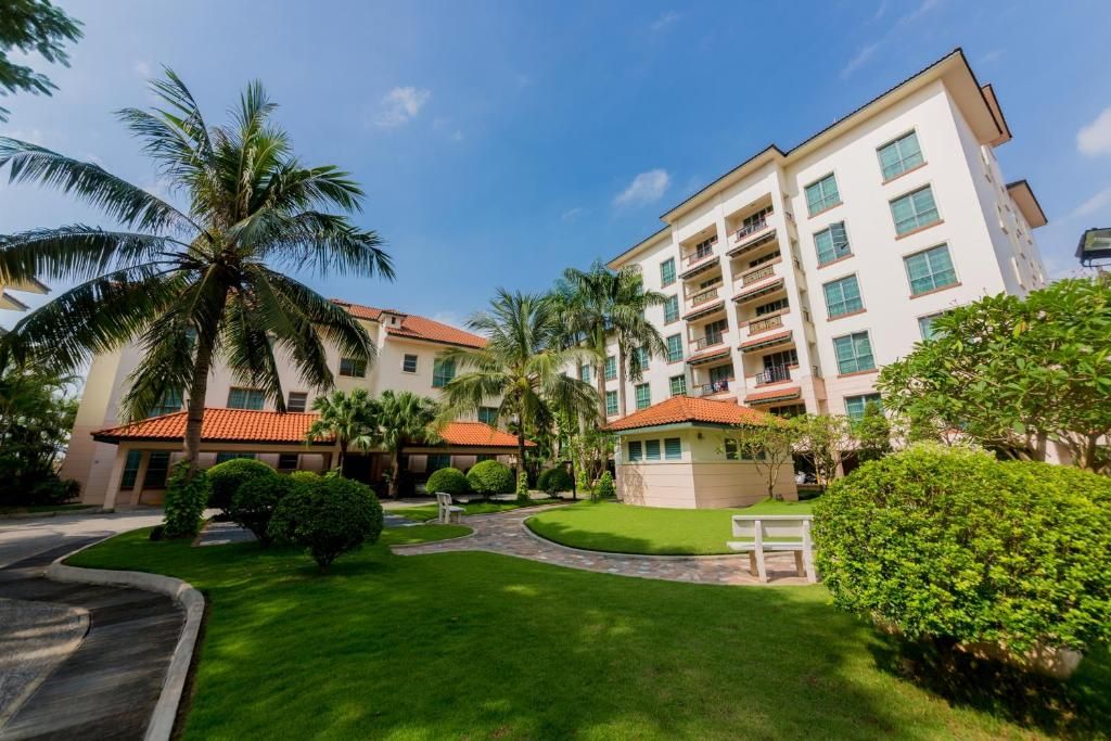 Diamond Westlake Suites фото 36