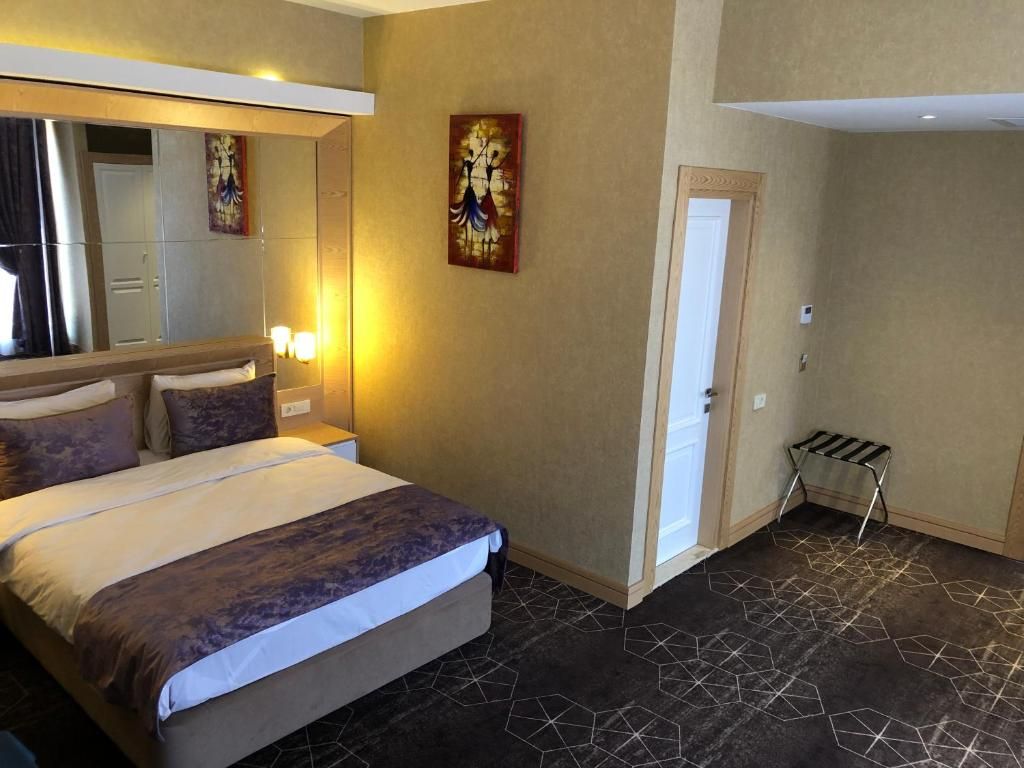 Regal Inn Badamdar фото 4