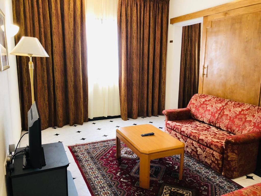Hotel Al Madinah Holiday фото 29
