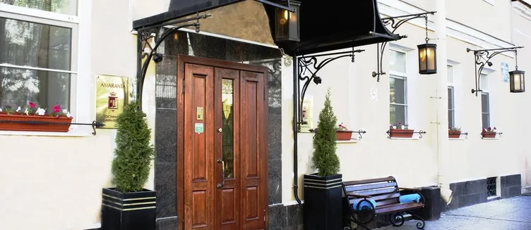 Фото отеля Admiralteyskaya Hotel