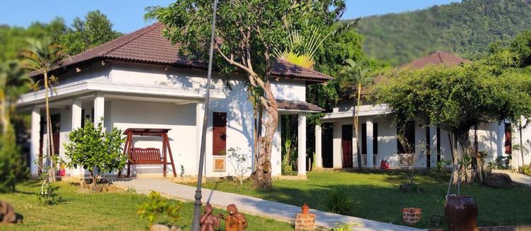 Фото отеля YNG-Luxor Resort Phu Quoc