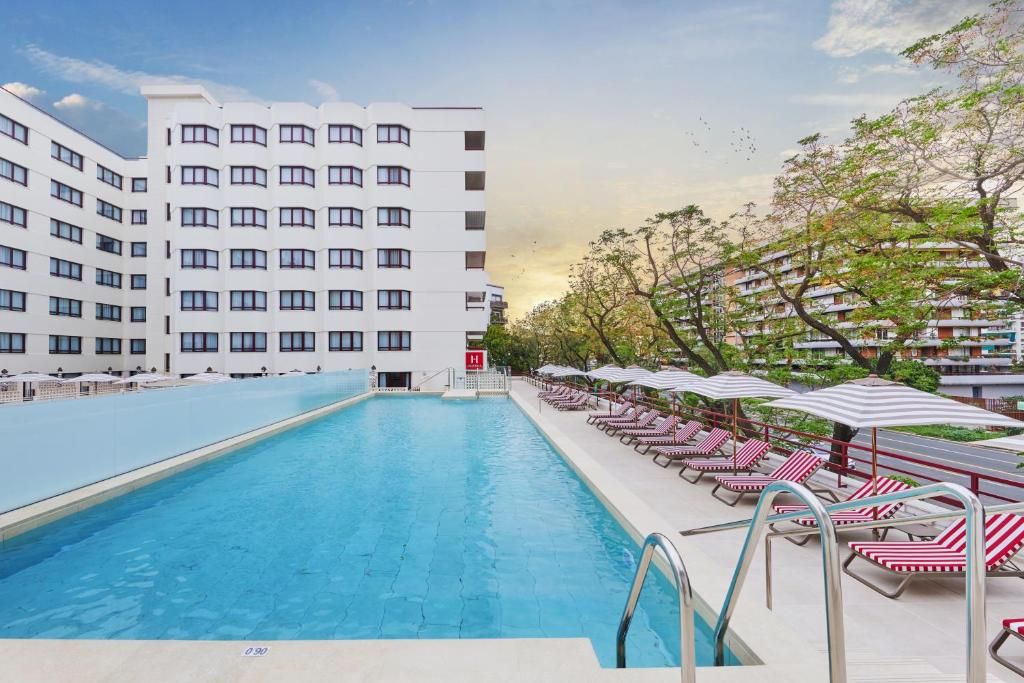 Hotel Hesperia Sevilla фото 44