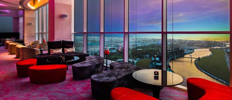 Фото отеля V Hotel Dubai, Curio Collection by Hilton