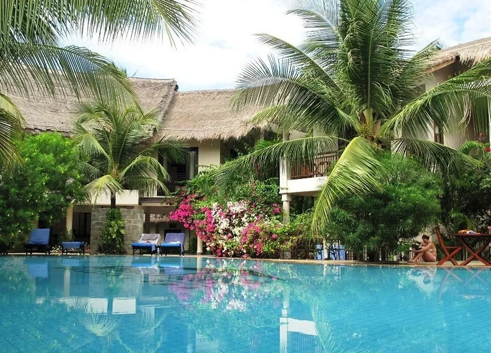 Bamboo Village Beach Resort & Spa фото 0