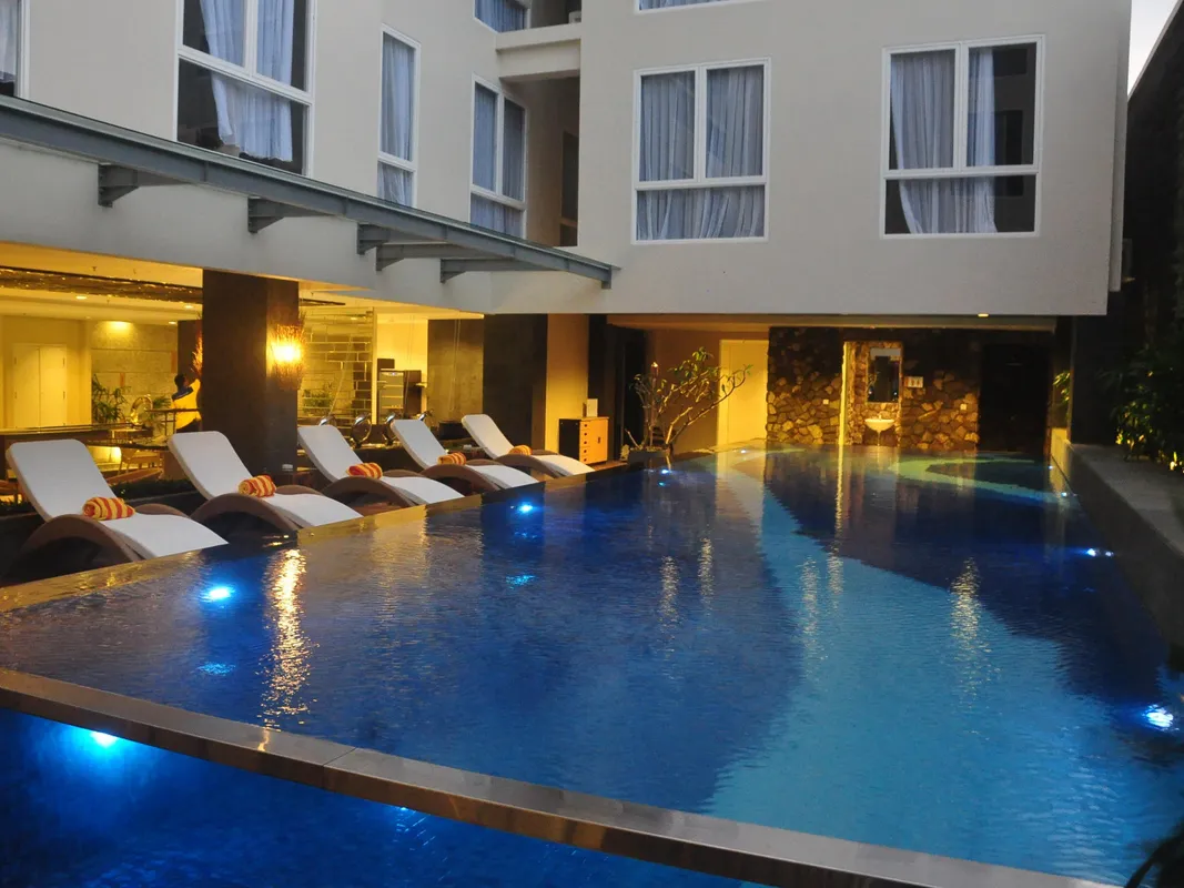Solaris Hotel Kuta фото 24