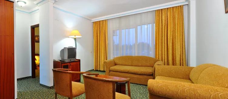Фото отеля Xeno Hotel Alpina