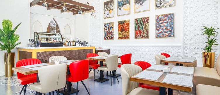 Фото отеля Central Inn Souq Waqif
