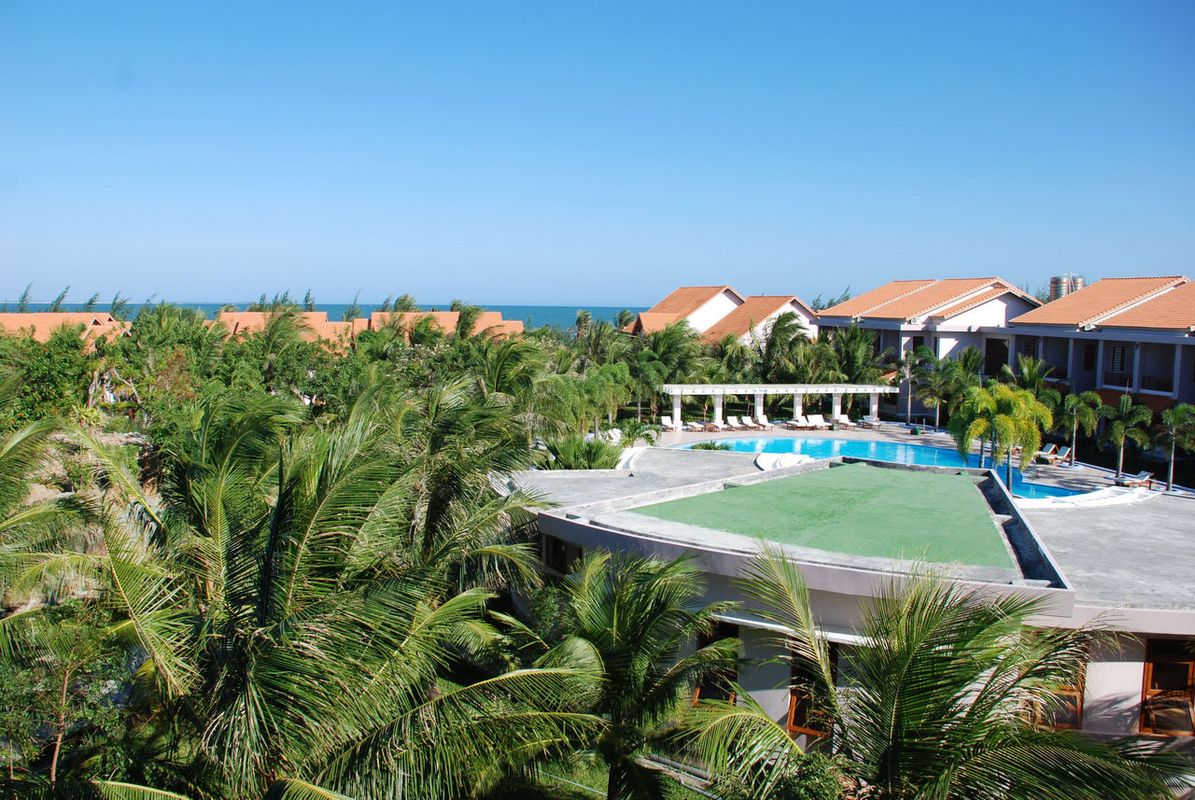 Long Thuan Resort & Spa фото 0