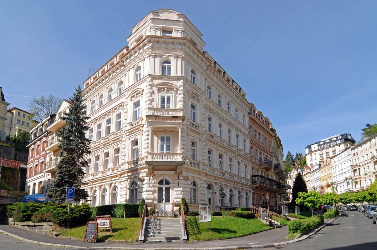 Hotel Slovan фото 0