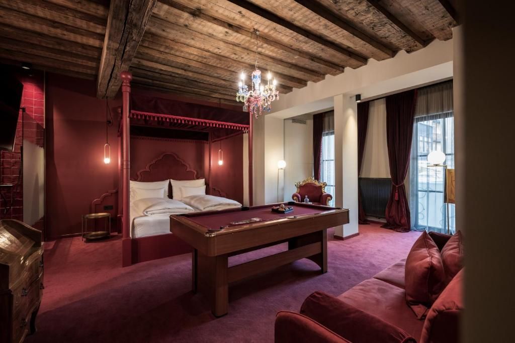 Altstadthotel Weißes Kreuz фото 6
