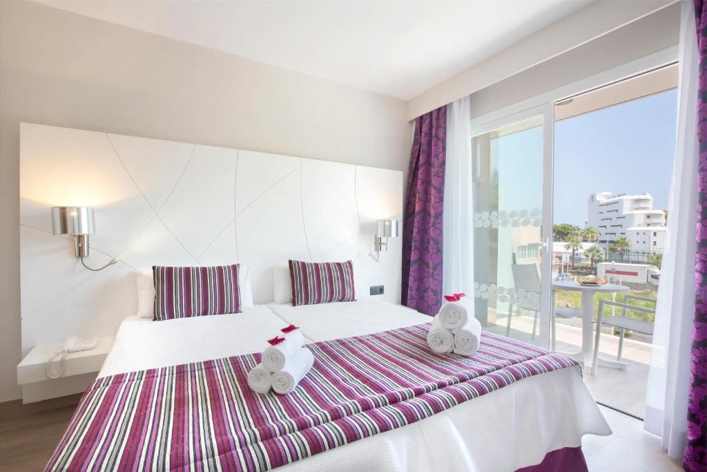 Aparthotel Playa de Muro Suites фото 11