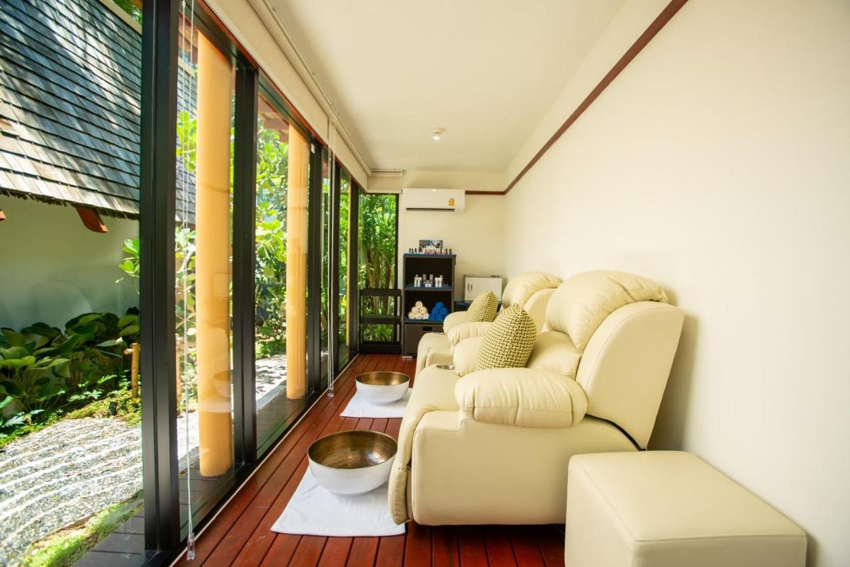 Le Meridien Phuket Mai Khao Beach Resort фото 23