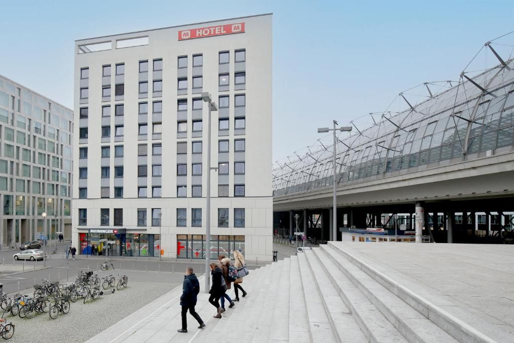 Meininger Hotel Berlin Hauptbahnhof фото 75