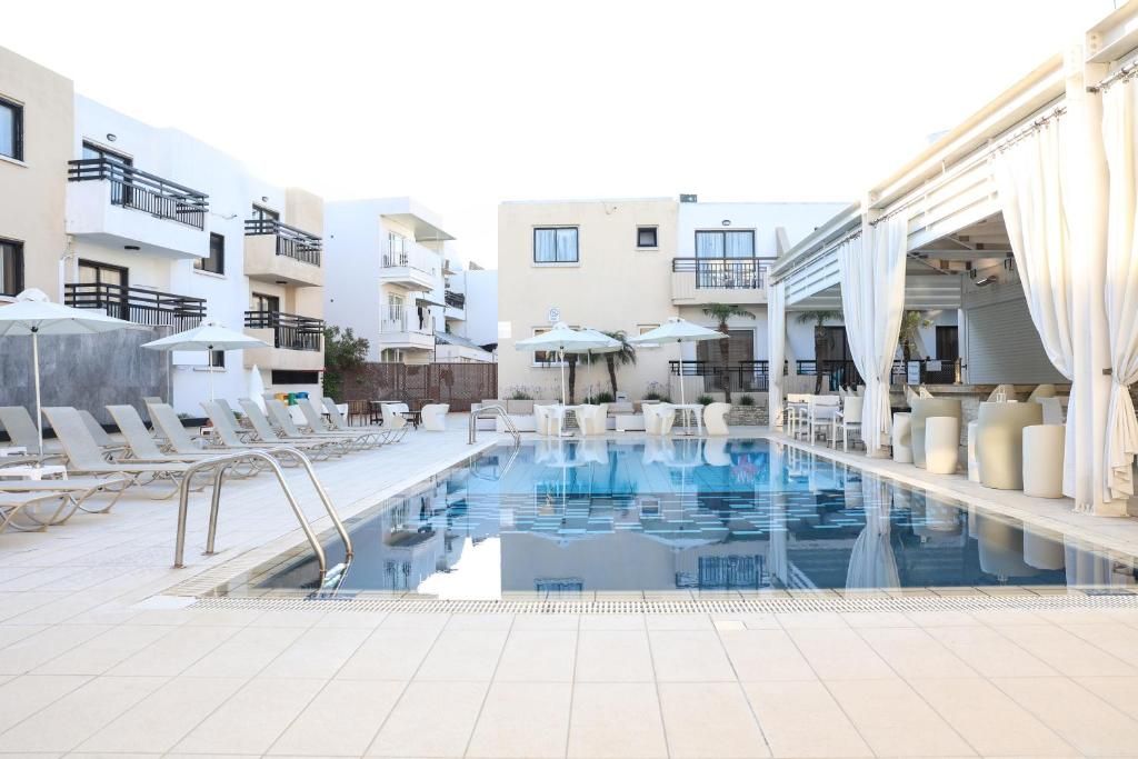 Senator Hotel Apartments - Adults Only фото 22