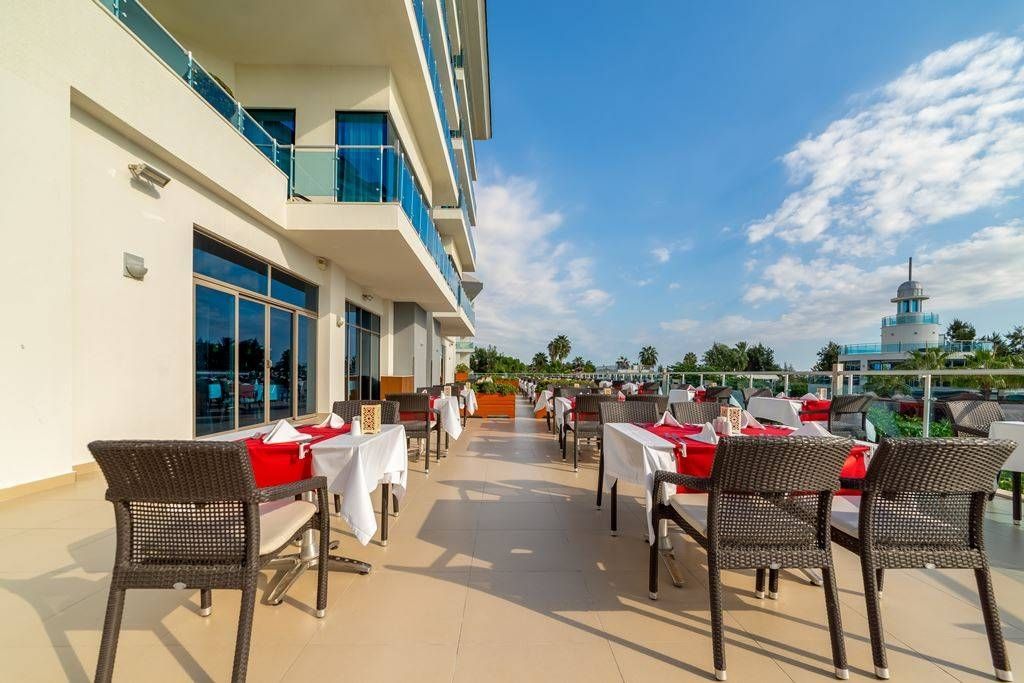 Commodore Elite Suites & Spa (Adults Only) фото 11