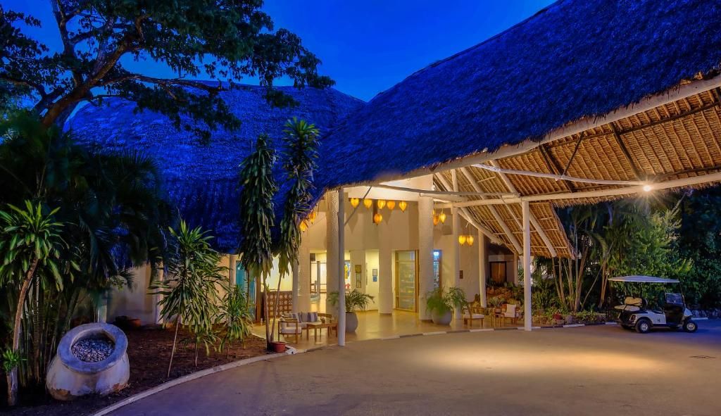 Leisure Lodge Beach & Golf Resort фото 3