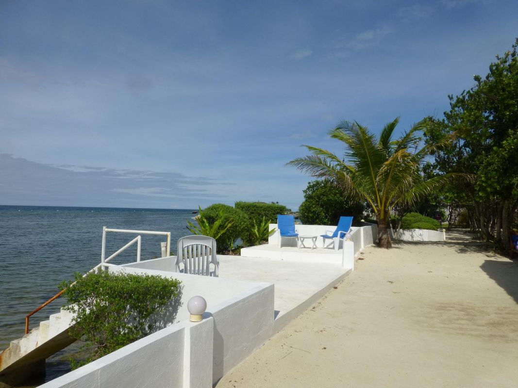 Talima Beach Villas & Dive Resort фото 17