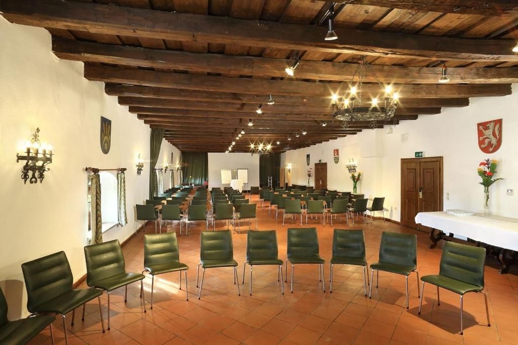 Schloss Weikersdorf фото 27
