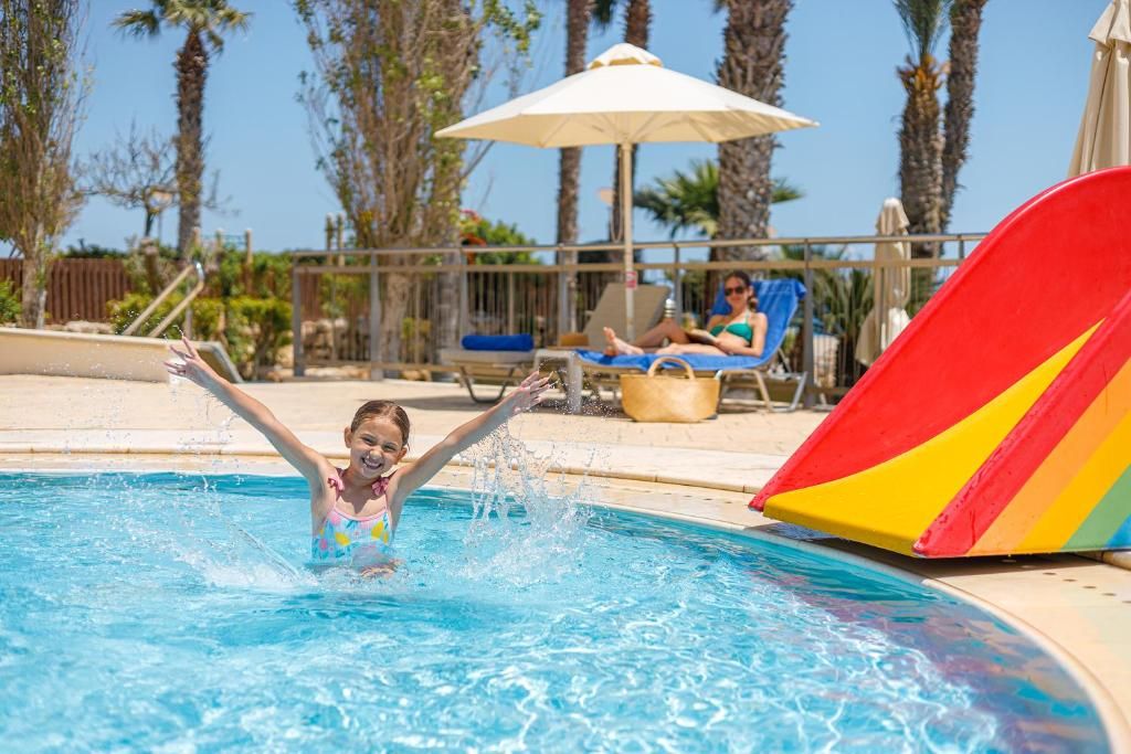 Louis Althea Beach Hotel фото 34