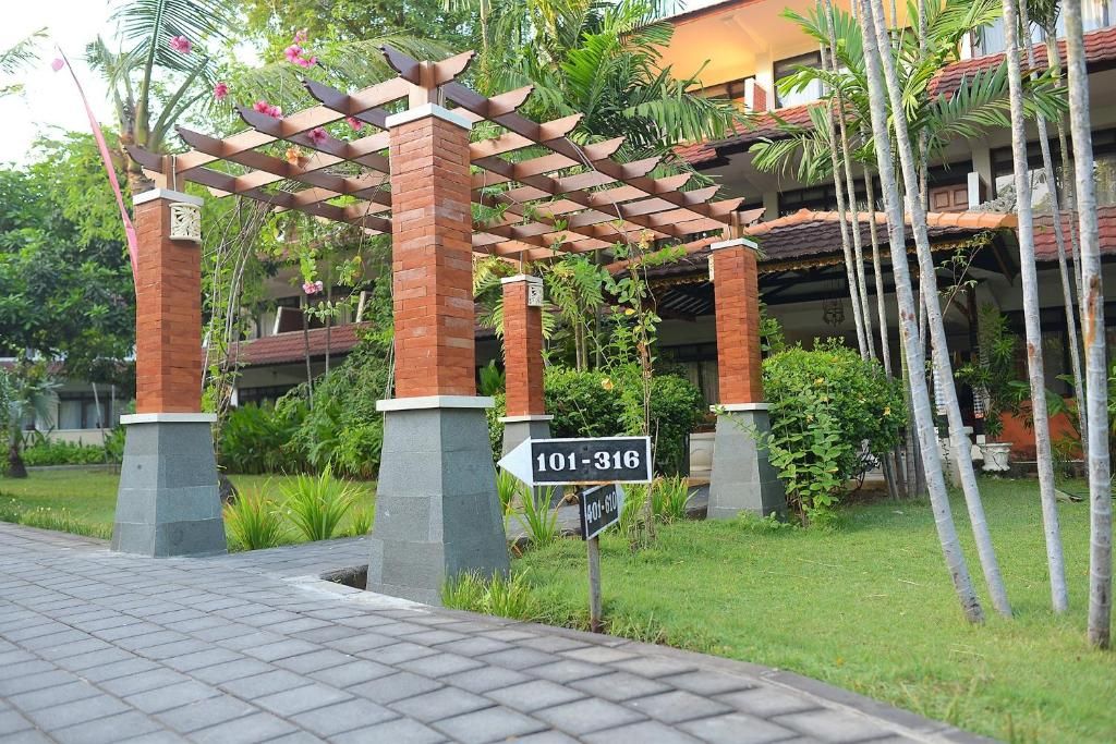 Palm Beach Hotel Bali фото 48