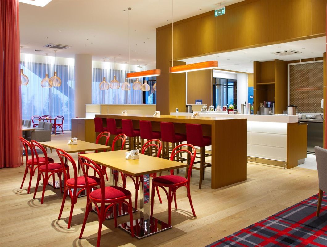 Hampton by Hilton Saint Petersburg ExpoForum фото 26