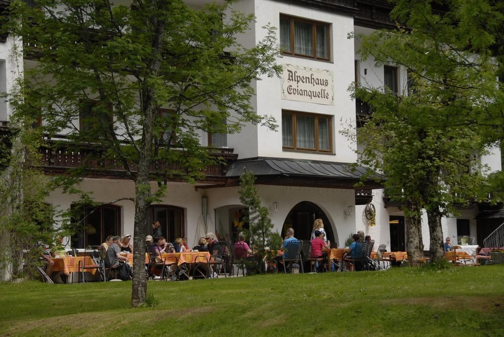 Hotel Alpenhaus Restaurant Evianquelle фото 12