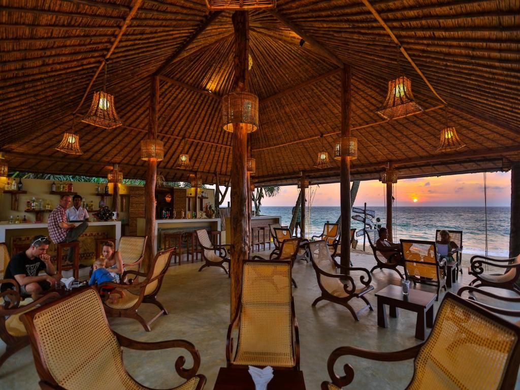 Thejan Beach Cabanas фото 86