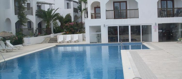 Фото отеля Gumbet Cove Hotel