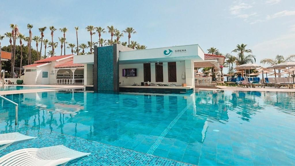 Cavo Maris Beach Hotel фото 62