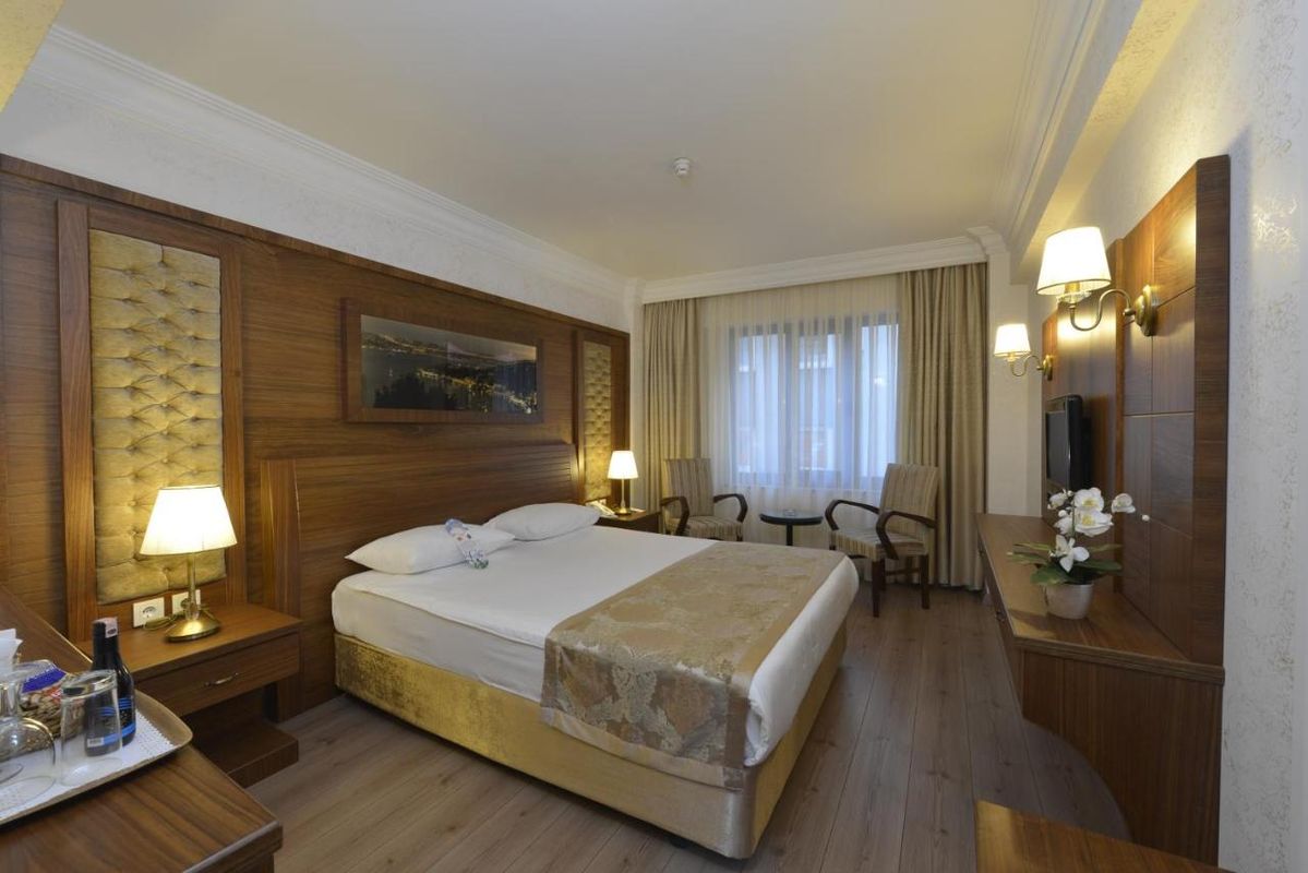 Yigitalp Hotel Istanbul фото 2