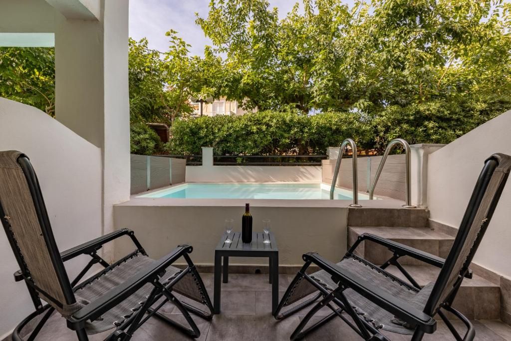California Beach Hotel фото 23